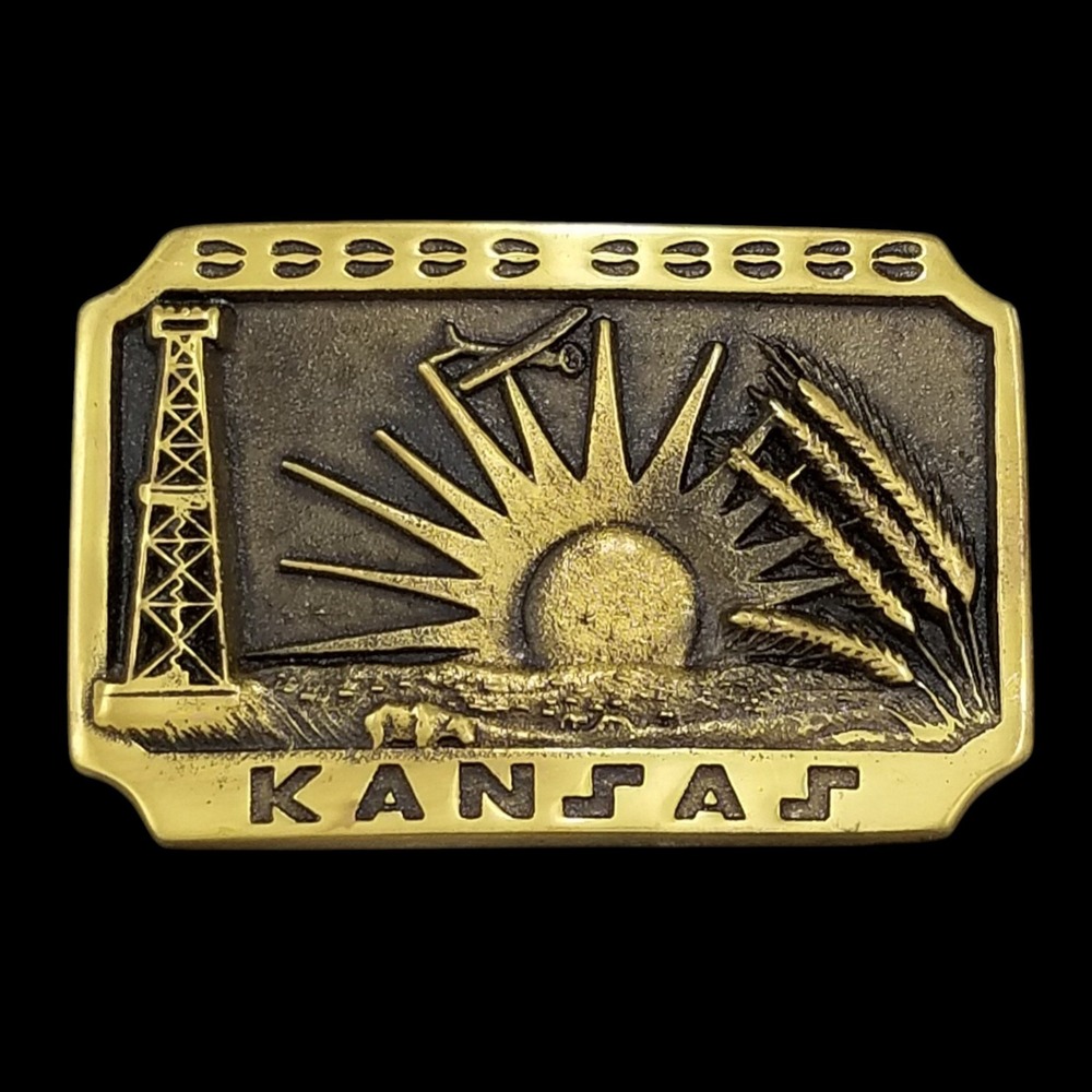 Vintage 1979 Kansas Solid Brass Belt Buckle‎ Heritage Mint Ltd Oil Wheat 10-1858